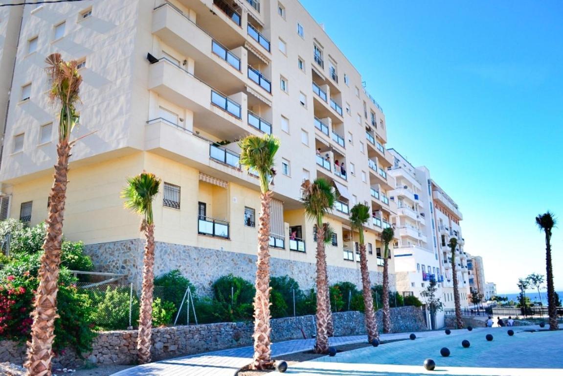 Apartamento En El Mirador De 네르하 외부 사진