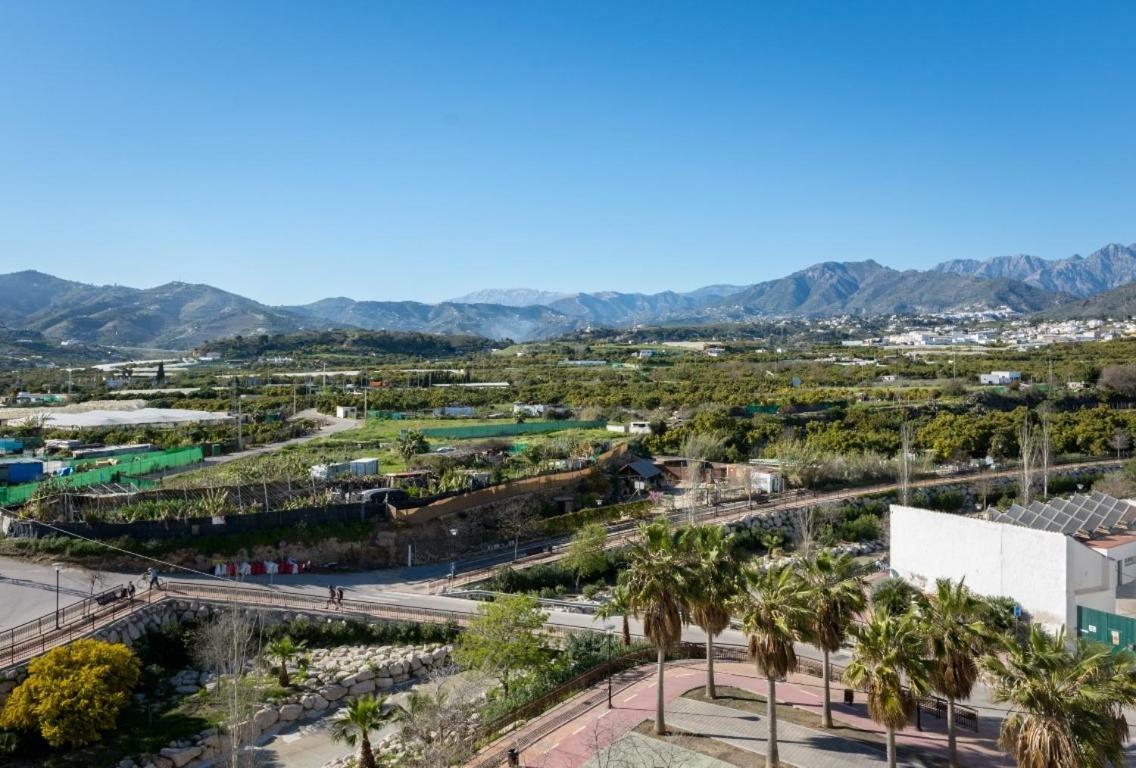 Apartamento En El Mirador De 네르하 외부 사진
