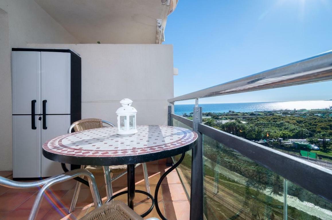 Apartamento En El Mirador De 네르하 외부 사진